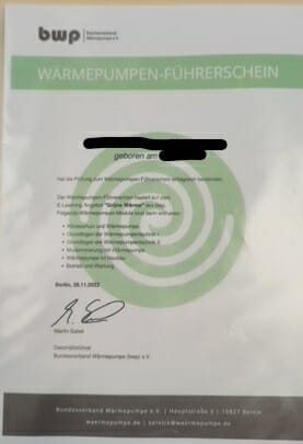 bild zertifikat wärmepumpe bearbeitet